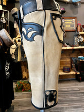 Laden Sie das Bild in den Galerie-Viewer, Die Weiße