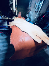 Laden Sie das Bild in den Galerie-Viewer, Gürtel exklusiv -  5,65mm starker Gürtelriemen