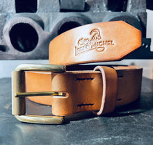 Laden Sie das Bild in den Galerie-Viewer, Gürtelriemen „The Giant“ Gürtel 6,5mm