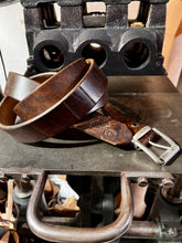 Laden Sie das Bild in den Galerie-Viewer, Gürtelriemen „The Giant“ Gürtel 6,5mm