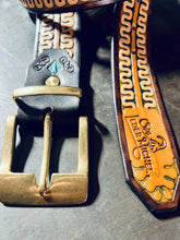 Laden Sie das Bild in den Galerie-Viewer, Exklusiver Gürtel !Einzelstück! Wellen Gürtel