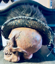 Laden Sie das Bild in den Galerie-Viewer, Zylinder Hut !EINZELSTÜCK! &quot;WILDER WATZ&quot;