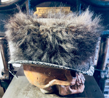 Laden Sie das Bild in den Galerie-Viewer, Zylinder Hut !EINZELSTÜCK! &quot;WILDER WATZ&quot;