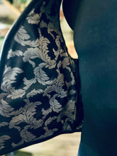 Laden Sie das Bild in den Galerie-Viewer, Lederweste !Einzelstück! &quot;Fellweste&quot;