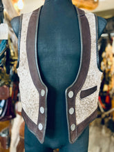 Laden Sie das Bild in den Galerie-Viewer, Lederweste !Einzelstück! &quot;Hirschleder&quot;