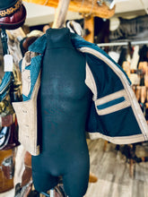 Laden Sie das Bild in den Galerie-Viewer, Lederweste !Einzelstück! &quot;Die Besondere&quot;