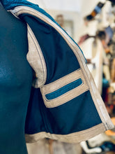 Laden Sie das Bild in den Galerie-Viewer, Lederweste !Einzelstück! &quot;Die Besondere&quot;