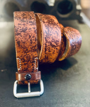 Laden Sie das Bild in den Galerie-Viewer, Gürtel exklusiv -  5,65mm starker Gürtelriemen