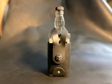 Laden Sie das Bild in den Galerie-Viewer, Falschenhalter &quot;Modell Jack&quot;